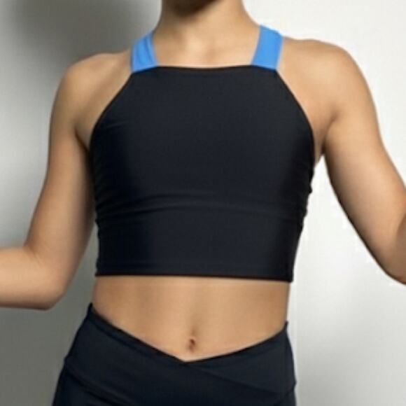 Theatricals Black Turquoise 2PC Dance Set Crop Top and Bike Shorts Adult XS NWT - Picture 2 of 11